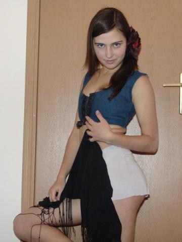 Лена Юная Массажистка фото 3