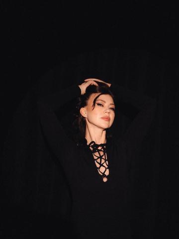 Соня Знойная Брюнетка фото 9